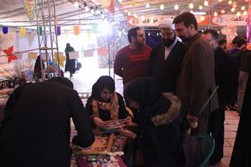 ویژه برنامه جشن آغاز امامت امام زمان (عج)